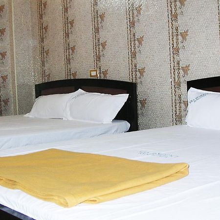 Sbs Residency Tirupati Hotel Renigunta Cameră foto