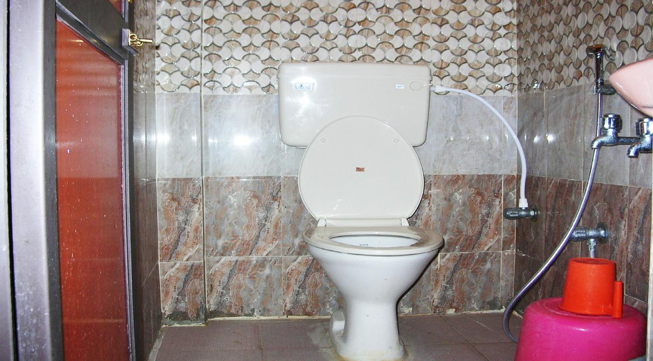 Sbs Residency Tirupati Hotel Renigunta Cameră foto
