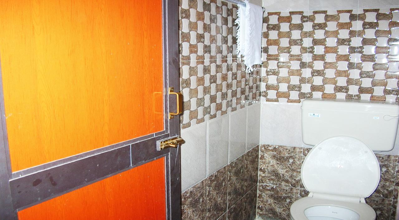 Sbs Residency Tirupati Hotel Renigunta Cameră foto